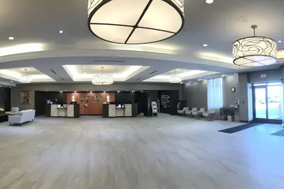 Photo 4 - DoubleTree by Hilton Minneapolis Airport, MN
