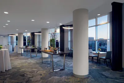 Photo 4 - Kansas City Marriott Country Club Plaza