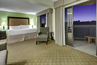 Photo 4 - Holiday Inn Staunton Conference Center by IHG