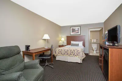 Photo 5 - Baymont by Wyndham Hays