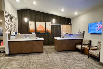 Photo 5 - Best Western Country Inn