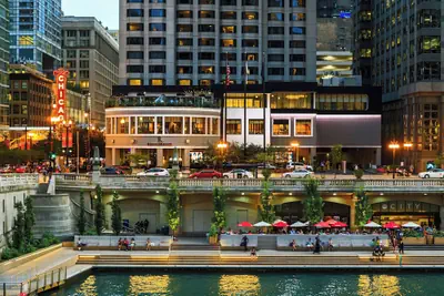 Photo 2 - Renaissance Chicago Downtown Hotel