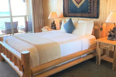 Photo 5 - Tahoe Lakeshore Lodge & Spa