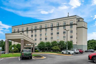 Photo 2 - Comfort Inn Largo-Washington DC East