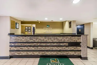 Photo 4 - Quality Inn Savannah I-95