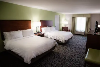 Photo 4 - Holiday Inn Express Hickory-Hickory Mart by IHG