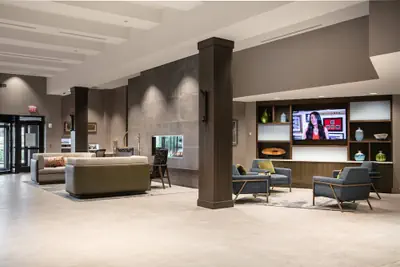 Photo 4 - West Des Moines Marriott