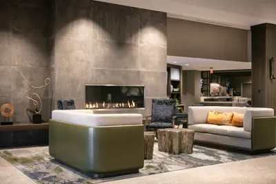 Photo 3 - West Des Moines Marriott