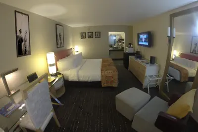 Photo 3 - Floridian Hotel