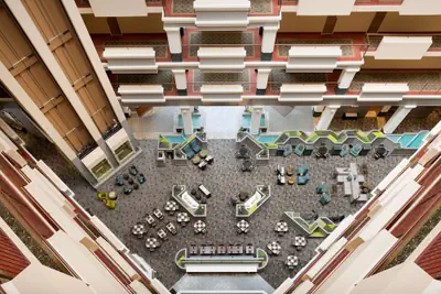 Photo 3 - Hilton Chicago/Oak Brook Suites