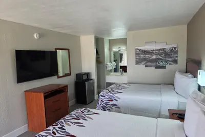 Photo 3 - Red Roof Inn Shamrock