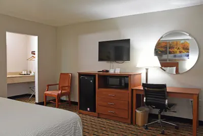 Photo 5 - Days Inn by Wyndham Lebanon