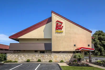Photo 2 - Red Roof Inn PLUS+ Boston - Framingham