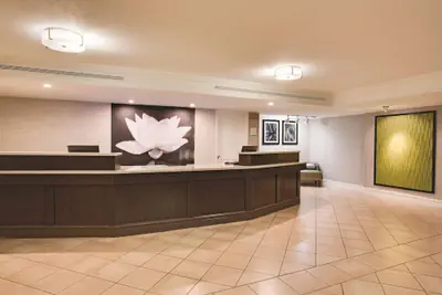 Photo 4 - Days Inn by Wyndham Gainesville University I-75