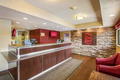 Photo 3 - Red Roof Inn Detroit - Plymouth/ Canton