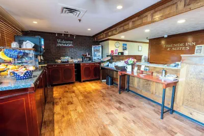 Photo 4 - Fireside Inn & Suites Waterville