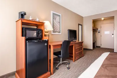Photo 5 - Quality Inn & Suites New Castle