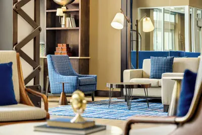 Photo 5 - Fairfield Inn & Suites New Orleans Downtown
