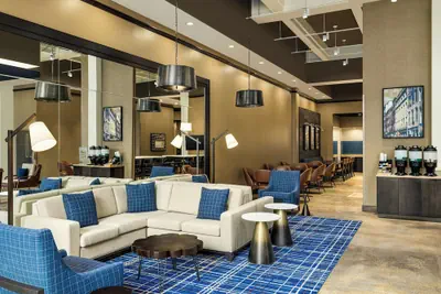 Photo 3 - Fairfield Inn & Suites New Orleans Downtown