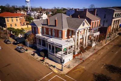 Photo 2 - The Guest House Historic Mansion