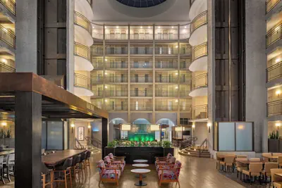 Photo 3 - Embassy Suites by Hilton El Paso