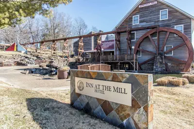 Photo 2 - Inn at the Mill, an Ascend Collection Hotel