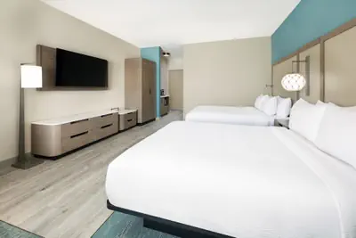 Photo 5 - Fairfield Inn & Suites by Marriott Marathon Florida Keys