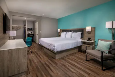 Photo 5 - Travelodge by Wyndham LAX