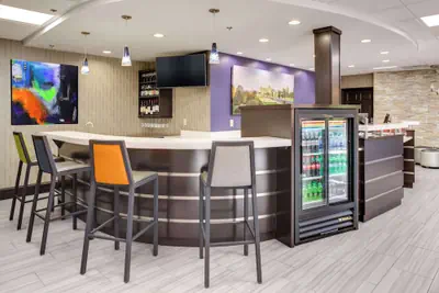 Photo 5 - Clarion Pointe Biltmore Village