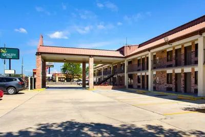 Photo 2 - Quality Inn Hammond