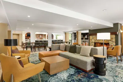 Photo 3 - Hilton Garden Inn Monterey