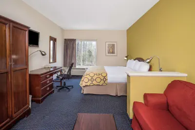 Photo 4 - Baymont by Wyndham Warrenton