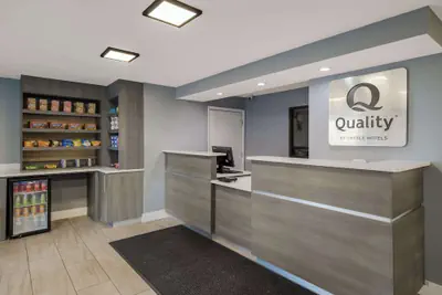 Photo 3 - Quality Inn Asheville Airport