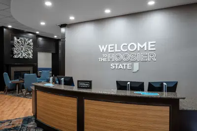 Photo 4 - Hampton Inn Evansville/Airport