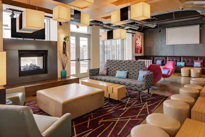 Photo 4 - Aloft by Marriott Tucson University