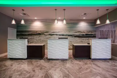 Photo 3 - La Quinta Inn & Suites by Wyndham Virginia Beach