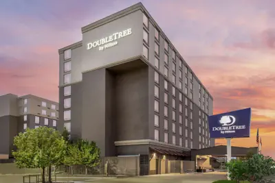 Photo 2 - DoubleTree by Hilton Denver Cherry Creek