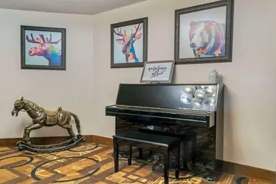 Photo 2 - Quality Inn Saint Ignace I-75