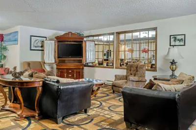 Photo 5 - Quality Inn Saint Ignace I-75