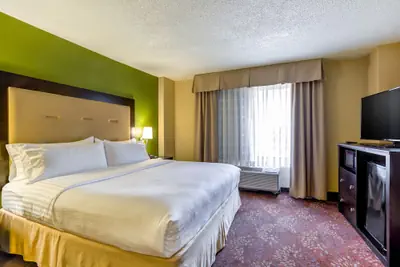 Photo 3 - Holiday Inn Indianapolis Carmel by IHG