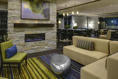 Photo 2 - Holiday Inn Indianapolis Carmel by IHG