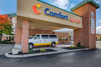 Photo 2 - Comfort Suites Bethlehem Near Lehigh University and LVI Airport