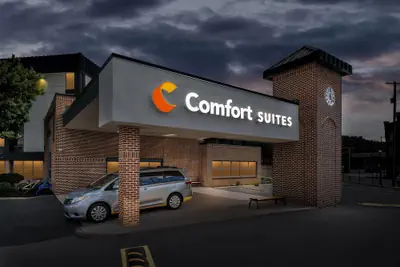 Photo 2 - Comfort Suites Bethlehem Near Lehigh University and LVI Airport