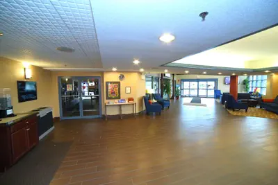 Photo 3 - Comfort Suites Bethlehem Near Lehigh University and LVI Airport