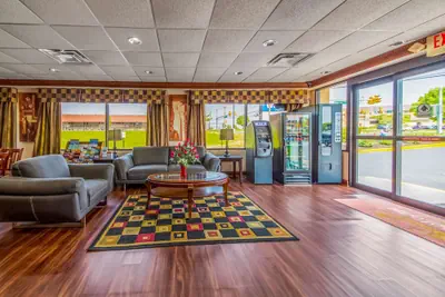 Photo 4 - Econo Lodge Mount Laurel - Philadelphia East