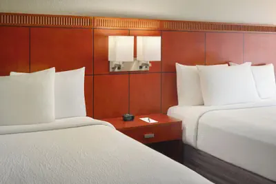 Photo 5 - Courtyard by Marriott Atlanta Airport South/Sullivan Road