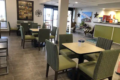 Photo 3 - Quality Inn West Fort Worth