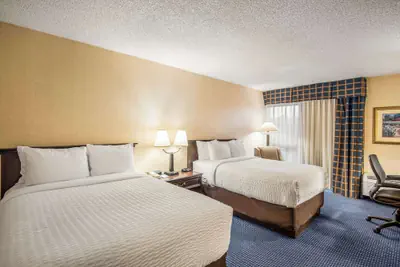 Photo 2 - Clarion Inn Grand Junction