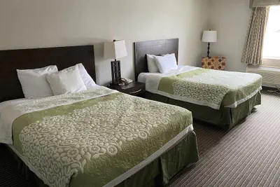 Photo 5 - Days Inn by Wyndham Perryville
