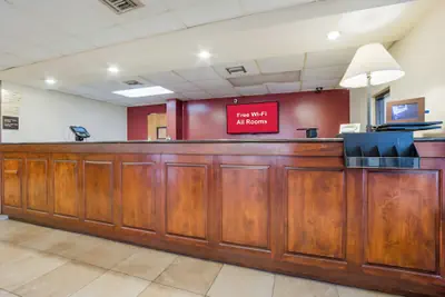 Photo 4 - Red Roof Inn Augusta - Washington Road